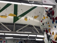 -绿壁虎攀岩基地(Tcar店)