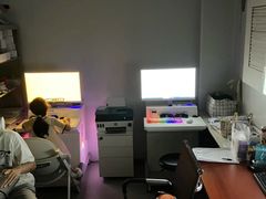 -上海大学附属上海和平眼科医院