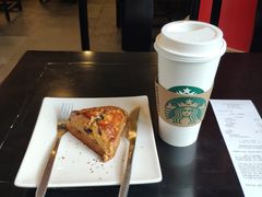 -星巴克(南宁民歌湖店)