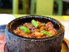 石锅杭椒牛蛙-桂满陇天书(南京德基旗舰店)