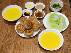 -清真吴记门钉肉饼·喜多利
