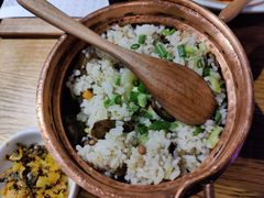 东巴铜锅焖饭-一坐一忘云南菜(嘉里中心店)