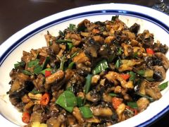 -巴陵全鱼席(湖南老字号汴河街店 )