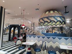 -奈尔宝家庭中心·亲子餐厅(宝安店)