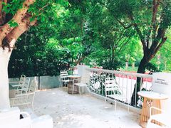 -ADO KAFE(大学城店)