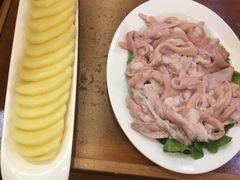 -胡须佬鸡煲四季火锅店(石厦西村直营店)