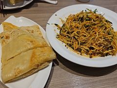-六泰居·尔滨地标·东北菜(泰山路店)