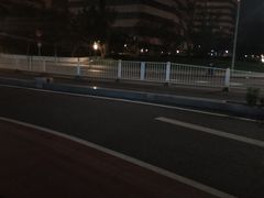 -荟聚西红门购物中心-停车场