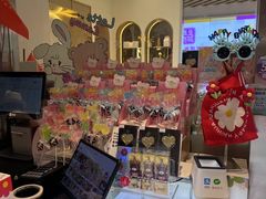 -花花卷卷·鲜食蛋糕(静安久光百货店)