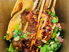 -包整·丝娃娃(一览甲秀楼风景店)