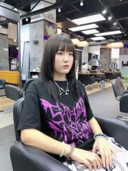 -FRIDAY星期五专业美发沙龙