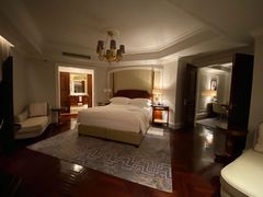 -广州富力丽思卡尔顿酒店