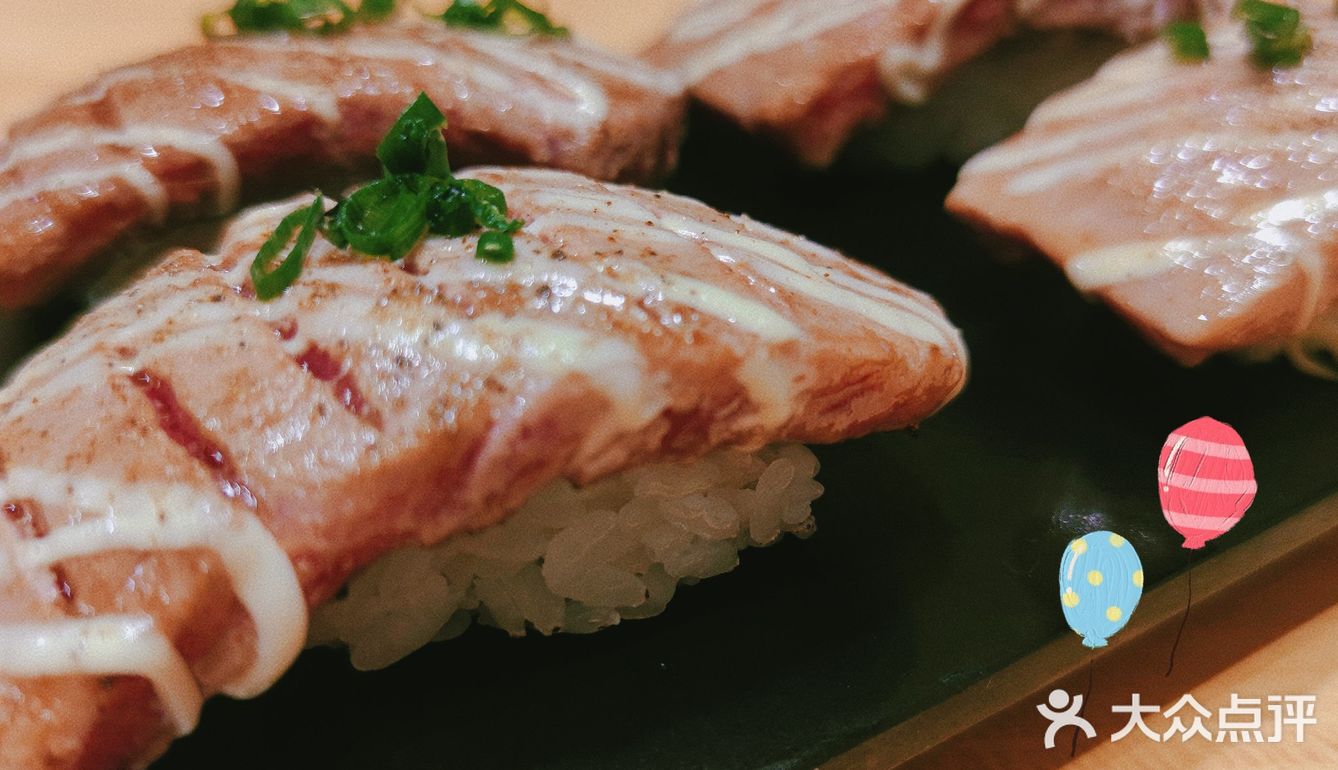 爱吃日料的干饭人，排队、排队~