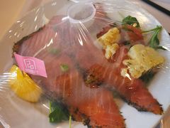 腌制三文鱼和土豆沙拉-宜家·瑞典风味餐厅(无锡店)