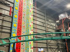 -极限PLAY运动娱乐新世界·团建派对潮玩休闲馆·室内蹦极高空游乐园
