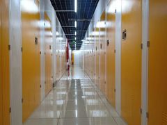 -安东易迷你自助仓储寄存仓库(草桥店)