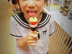 -VENCHI 闻绮(上海佛罗伦萨小镇店)