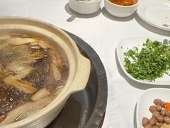 -天宜隆蘑菇宴火锅(石景山旗舰店)