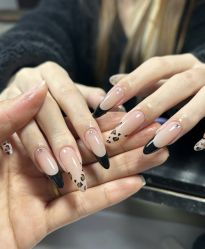 -自在·款式美甲美睫