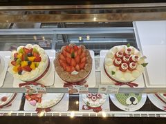 -花花卷卷·鲜食蛋糕(静安久光百货店)