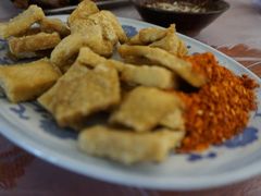 炸豆腐果-王万妈卤猪脚(青岩交通路)