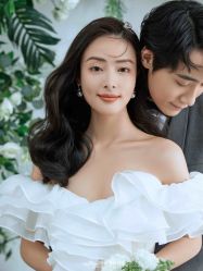 -角色婚纱摄影(中心店)