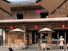 -比顿咖啡(和顺古镇店)