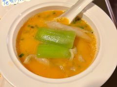 -海派悦庭·海胆烧麦·新融合菜(凯德广场店)