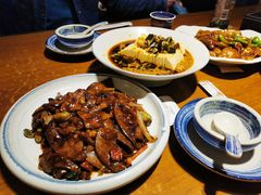 腊八蒜炒猪肝-95号酱骨·一块豆腐(展春园西路店)