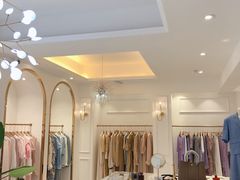 -nana showroom娜娜家服装店