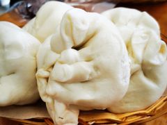 牛肉大葱包子-李小老烧饼(常营民族家园店)