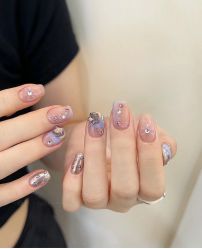 -秀色美甲美睫纹绣护肤