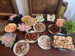 -全有福烙锅店小院