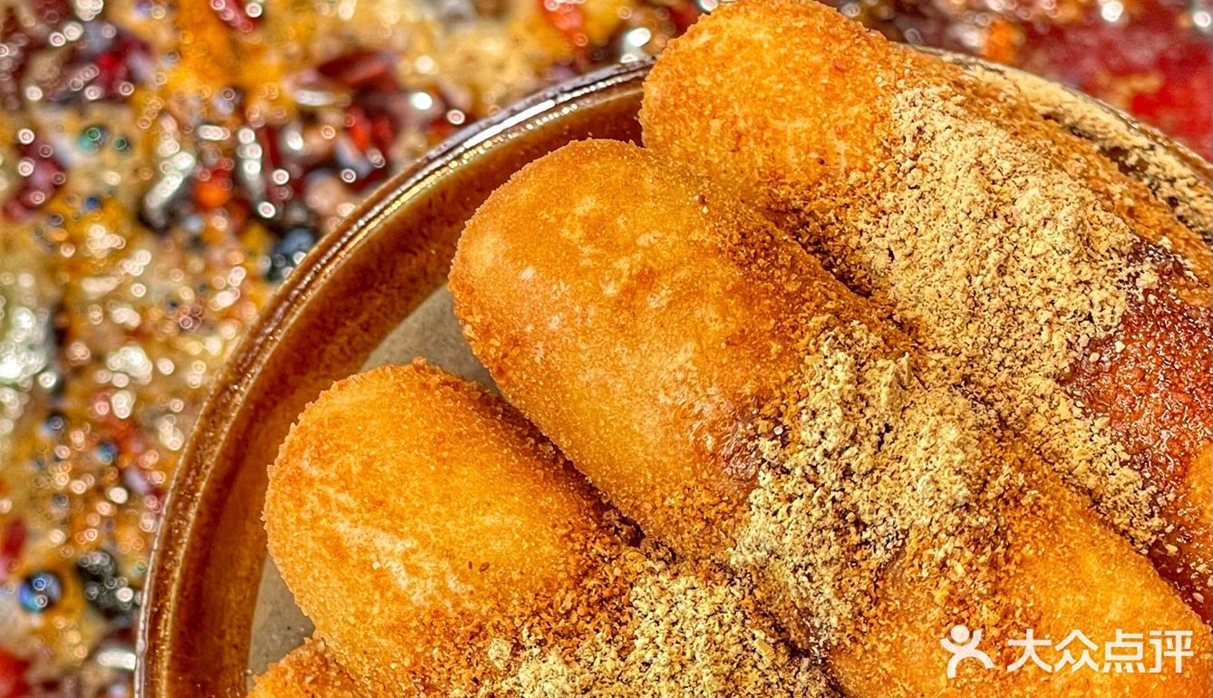 疫情过后你最想吃什么？ 想不想炫一顿热气腾腾的火锅🍲