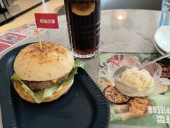 -必胜客餐厅(昆百大泰业城店)