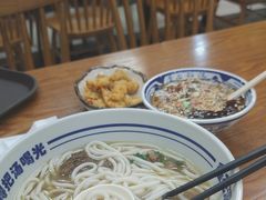-鑫花溪牛肉米粉(凤凰街创始总店)