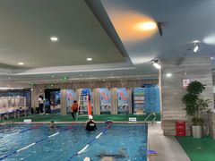 -小蓝鲸游泳培训基地(石景山店)