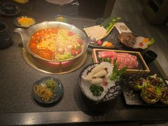 -湊湊火锅·茶憩(打浦桥日月光店)