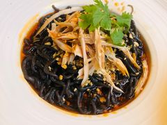 -港丽餐厅(高德置地店)