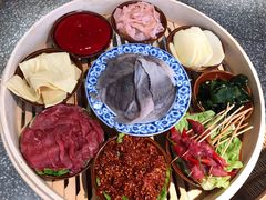 -董眼镜火锅(洪崖洞总店)