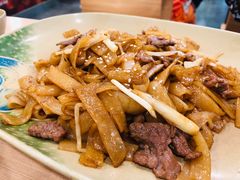 干炒牛河-百家鸡味馆(清泰店)