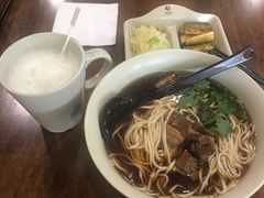 -李先生牛肉面大王(合肥火车站出站口店)