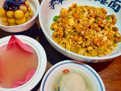 -李犟大爆鳝面·手工蟹黄包(湖滨西湖店)