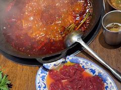 -萍姐火锅·公路夜市(武汉首店)