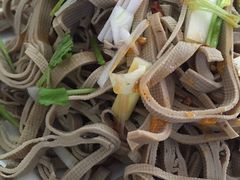 -溢心园香河肉饼总店