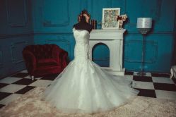 -LANYI COUTURE高级婚纱礼服改衣店