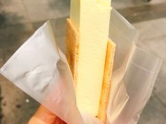-詹爷爷乌节路街头冰淇淋