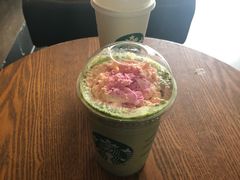 -星巴克(西藏路店)