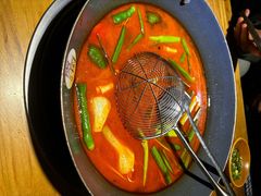 -贵厨酸汤牛肉(花果园国际中心店)