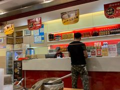 大堂-粤仔湾砂锅粥(金太湖店)